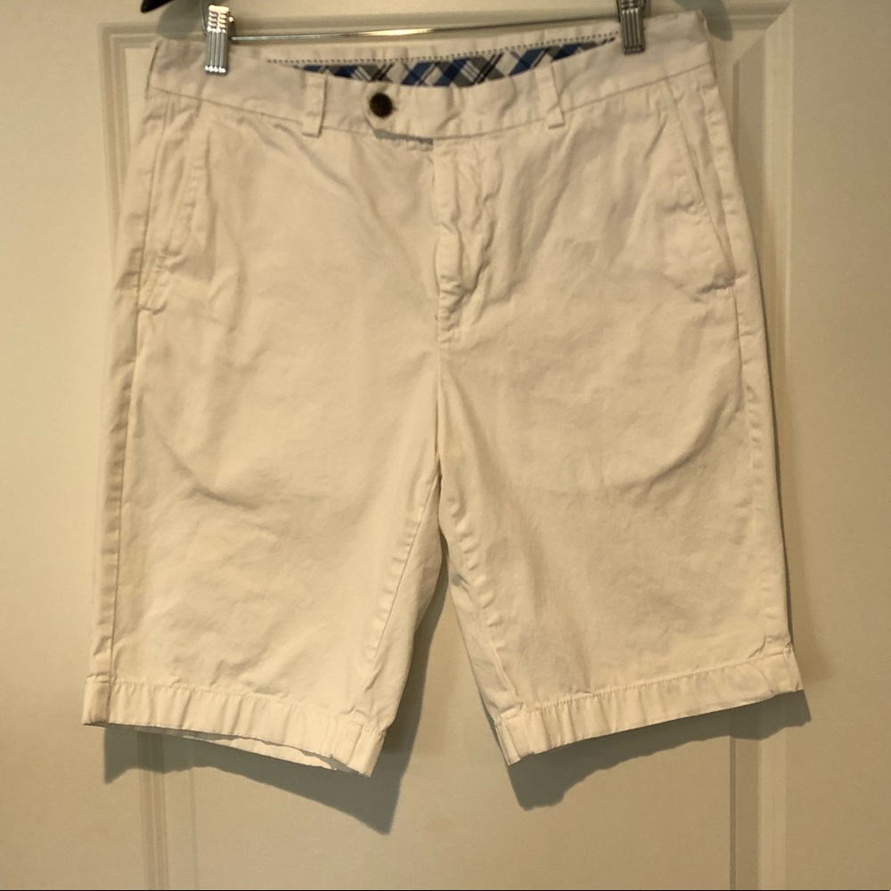 Brooks Brothers White Bermuda Shorts
